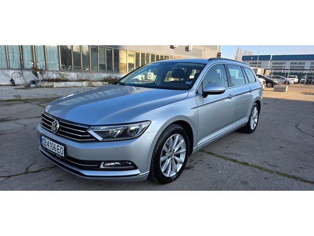 VW Passat 2.0 TDI 150k.c UNIKAT ITALIA EURO 6B - автомобили, коли, обяви за нови и употребявани 1