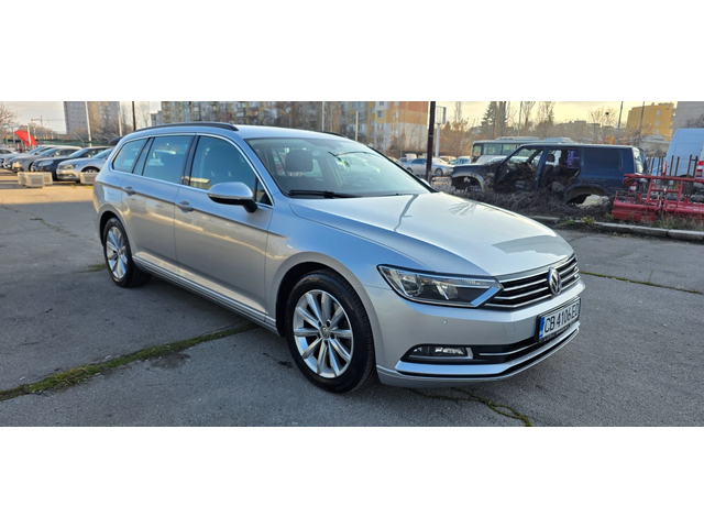 VW Passat 2.0 TDI 150k.c UNIKAT ITALIA EURO 6B - автомобили, коли, обяви за нови и употребявани 2