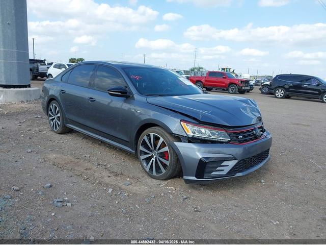 VW Passat 3.6L V-6 DI, DOHC, VVT, 280HP Front Wheel Drive - автомобили, коли, обяви за нови и употребявани 0