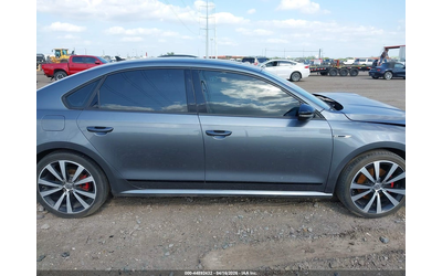 VW Passat 3.6L V-6 DI, DOHC, VVT, 280HP Front Wheel Drive - автомобили, коли, обяви за нови и употребявани 12