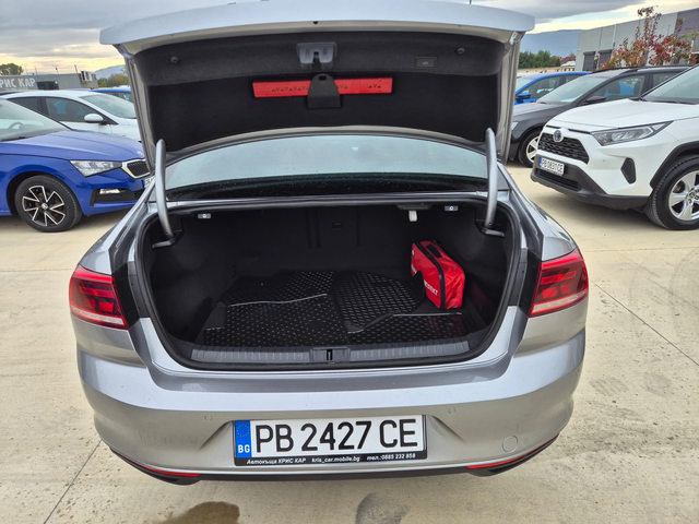 VW Passat BUSINES А/Т - автомобили, коли, обяви за нови и употребявани 10