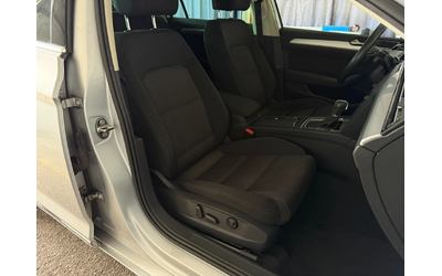 VW Passat 2.0TDI* 190к.с* СЕРВИЗНА КНИЖКА С ПЪЛНА ИСТОРИЯ В - автомобили, коли, обяви за нови и употребявани 10