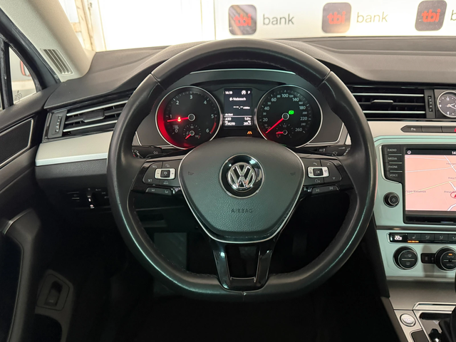 VW Passat 2.0TDI* 190к.с* СЕРВИЗНА КНИЖКА С ПЪЛНА ИСТОРИЯ В - автомобили, коли, обяви за нови и употребявани 9