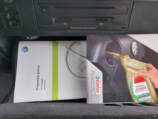 VW Passat 1.6TDI* AUTOMATIC-DSG* - автомобили, коли, обяви за нови и употребявани 14