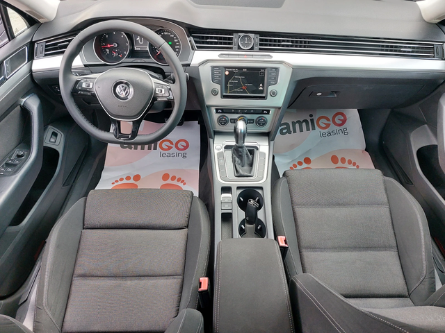 VW Passat 1.6TDI* AUTOMATIC-DSG* - автомобили, коли, обяви за нови и употребявани 9