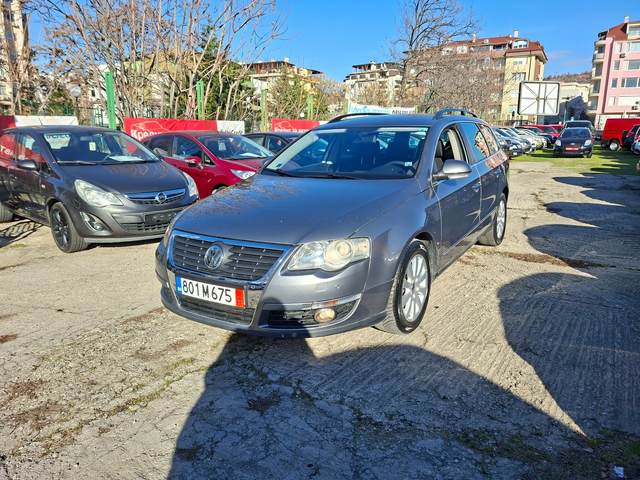 VW Passat 2.0TDI* AUTOMATIC-DSG* * - автомобили, коли, обяви за нови и употребявани 1