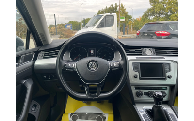VW Passat Панорама - автомобили, коли, обяви за нови и употребявани 10
