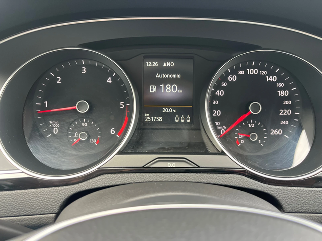 VW Passat Панорама - автомобили, коли, обяви за нови и употребявани 12