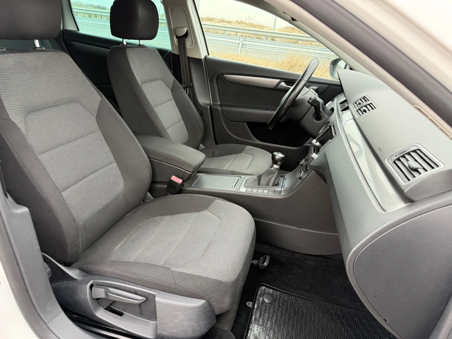 VW Passat 2.0 TDI / 4MOTION / NAVI / PARKTRONIC / AVTOPILOT - автомобили, коли, обяви за нови и употребявани 10