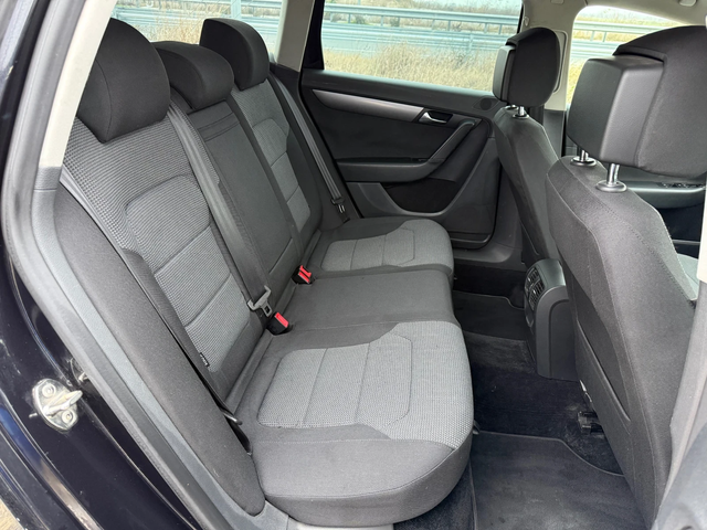 VW Passat 2.0 TDI / AVTOMAT / NAVI / PARKTRONIC / AVTOPILOT - автомобили, коли, обяви за нови и употребявани 12