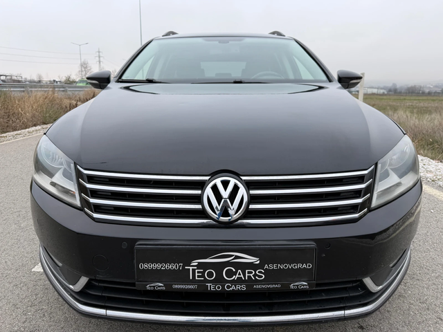 VW Passat 2.0 TDI / AVTOMAT / NAVI / PARKTRONIC / AVTOPILOT - автомобили, коли, обяви за нови и употребявани 1