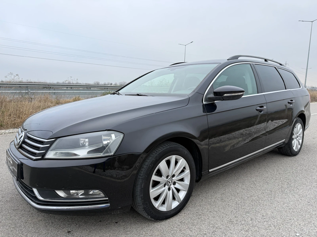 VW Passat 2.0 TDI / AVTOMAT / NAVI / PARKTRONIC / AVTOPILOT - автомобили, коли, обяви за нови и употребявани 2
