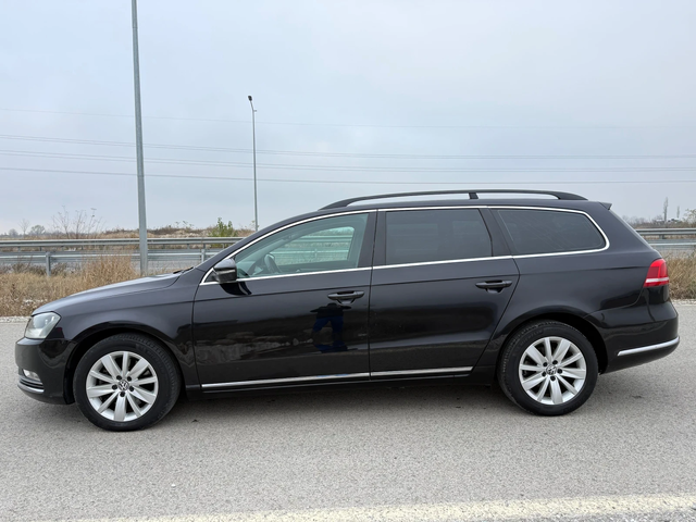 VW Passat 2.0 TDI / AVTOMAT / NAVI / PARKTRONIC / AVTOPILOT - автомобили, коли, обяви за нови и употребявани 3