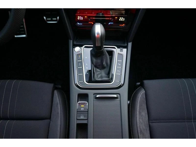 VW Passat 2.0 TDI Alltrack 4M - автомобили, коли, обяви за нови и употребявани 15