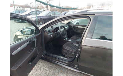 VW Passat 2.0TDI / Highline/ DSG / 170 4x4 - автомобили, коли, обяви за нови и употребявани 10