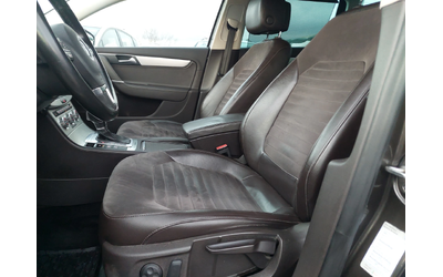 VW Passat 2.0TDI / Highline/ DSG / 170 4x4 - автомобили, коли, обяви за нови и употребявани 11