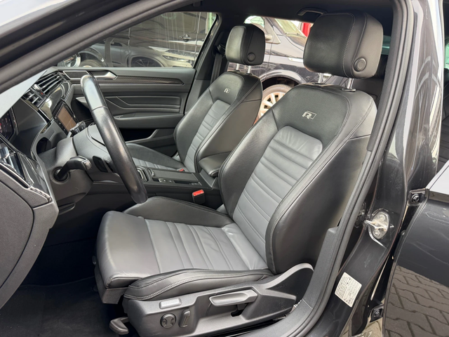 VW Passat Bi-TURBO#4MOTION#EXECUTIVE#R-LINE#iQ-LIGHT - автомобили, коли, обяви за нови и употребявани 8