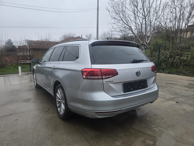 VW Passat 2.0TDI - 150к.с. - Топ състояние - автомобили, коли, обяви за нови и употребявани 4