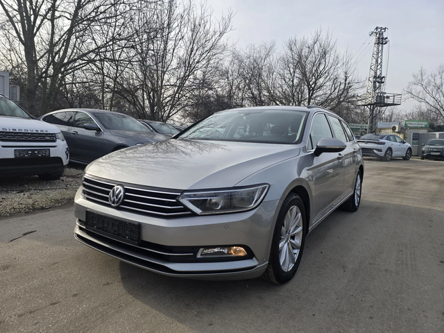 VW Passat Comfort line 6 скорости - автомобили, коли, обяви за нови и употребявани 0