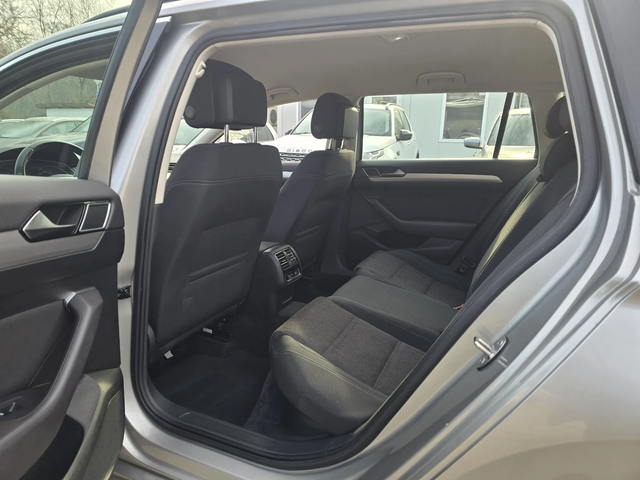 VW Passat Comfort line 6 скорости - автомобили, коли, обяви за нови и употребявани 10