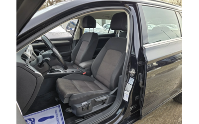 VW Passat 2.0TDI 150к.с Comfort line Топ състояние - автомобили, коли, обяви за нови и употребявани 8