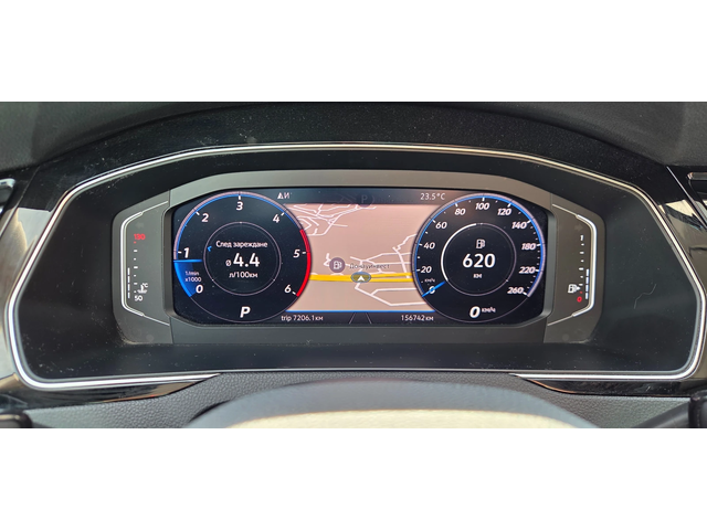 VW Passat DIGITAL ; LED дистроник - автомобили, коли, обяви за нови и употребявани 10