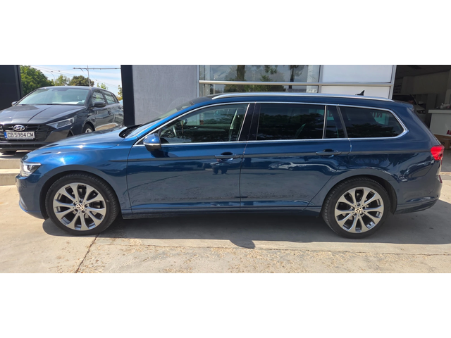 VW Passat DIGITAL ; LED дистроник - автомобили, коли, обяви за нови и употребявани 6