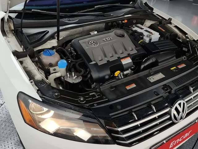 VW Passat 2.0 Tdi B7 - автомобили, коли, обяви за нови и употребявани 5