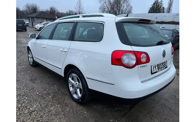 VW Passat 2.0TDI-4x4-NAVI-Hi-LINE-ITALIA - автомобили, коли, обяви за нови и употребявани 9