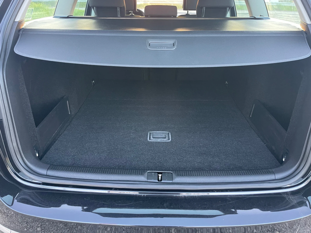 VW Passat 1.4TSI-METAN-NAVI-ITALIA - автомобили, коли, обяви за нови и употребявани 10