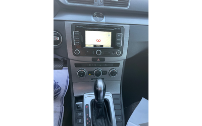 VW Passat 1.4TSI-METAN-NAVI-ITALIA - автомобили, коли, обяви за нови и употребявани 13