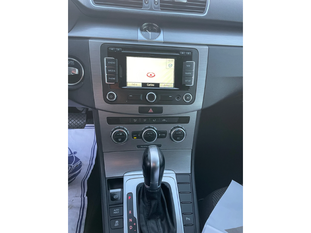 VW Passat 1.4TSI-METAN-NAVI-ITALIA - автомобили, коли, обяви за нови и употребявани 13
