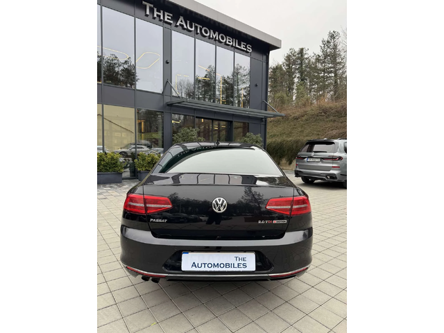 VW Passat HIGHLINE 4MOTION - автомобили, коли, обяви за нови и употребявани 4