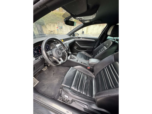 VW Passat R-Line - автомобили, коли, обяви за нови и употребявани 9