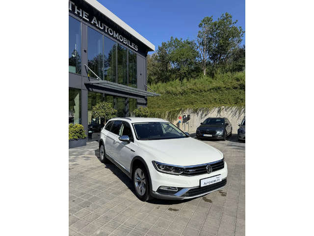 VW Passat Alltrack - автомобили, коли, обяви за нови и употребявани 1