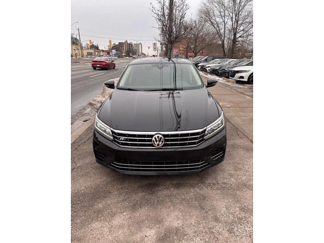 VW Passat .0T* Wolfsburg* FWD* АвтоКредит* (ЦЕНА ДО БГ) - автомобили, коли, обяви за нови и употребявани 3