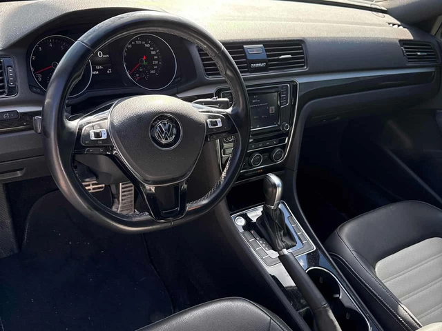 VW Passat * GT * 2 КЛЮЧА* PANO* KEYLESS* ПОДГРЕВ* - автомобили, коли, обяви за нови и употребявани 4