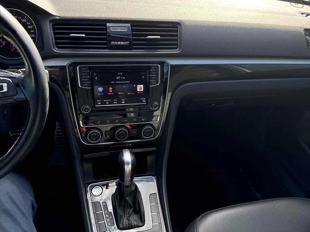 VW Passat * GT * 2 КЛЮЧА* PANO* KEYLESS* ПОДГРЕВ* - автомобили, коли, обяви за нови и употребявани 8