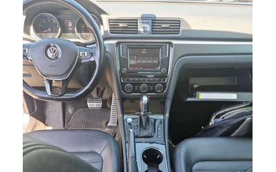 VW Passat Highline| ПОДГРЕВИ| 2 КЛЮЧА| ШИБИДАХ| CARFAX - автомобили, коли, обяви за нови и употребявани 8
