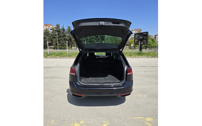 VW Passat 4Motion* 200hp* Камера360 * Distronic* - автомобили, коли, обяви за нови и употребявани 18