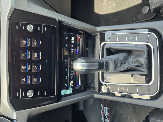 VW Passat 4Motion* 200hp* Камера360 * Distronic* - автомобили, коли, обяви за нови и употребявани 7