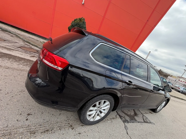 VW Passat DSG* Автоматик* Масаж* Подгрев - автомобили, коли, обяви за нови и употребявани 4