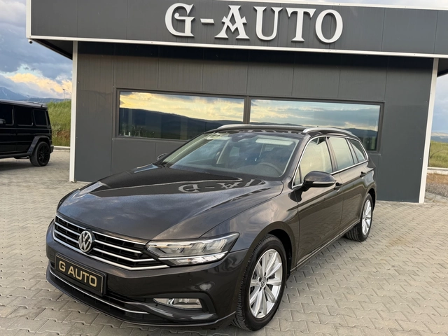 VW Passat 2.0TDI 150 ks Elegance Plus Собствен лизинг !!! - автомобили, коли, обяви за нови и употребявани 0
