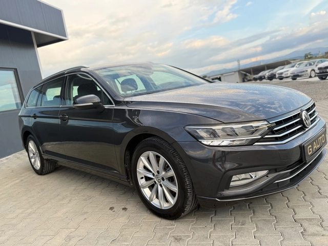 VW Passat 2.0TDI 150 ks Elegance Plus Собствен лизинг !!! - автомобили, коли, обяви за нови и употребявани 2