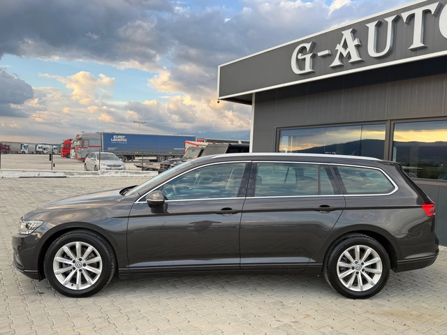 VW Passat 2.0TDI 150 ks Elegance Plus Собствен лизинг !!! - автомобили, коли, обяви за нови и употребявани 7