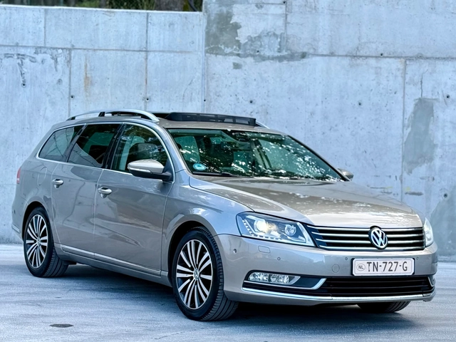 VW Passat 2.0TDi HIGHLINE* DSG* CarPlay* KEYLESS GO* LED - автомобили, коли, обяви за нови и употребявани 0