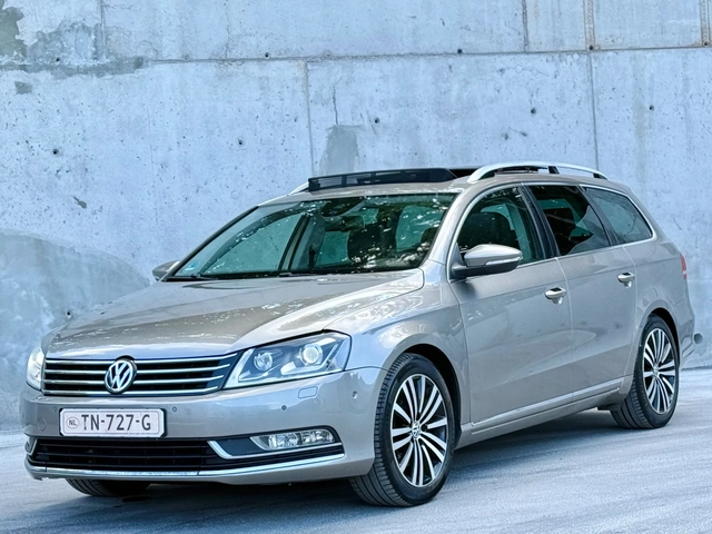 VW Passat 2.0TDi HIGHLINE* DSG* CarPlay* KEYLESS GO* LED - автомобили, коли, обяви за нови и употребявани 2