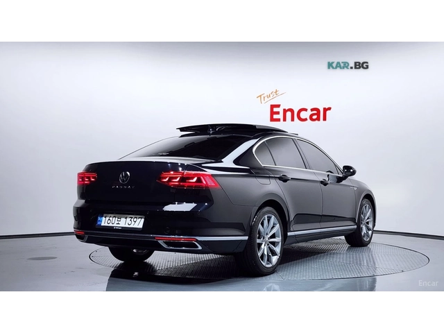 VW Passat GT 2.0 TDI PRESTIGE* HUD* КОЖА* ОБДУХВ* ПАНО* НАВИ - автомобили, коли, обяви за нови и употребявани 1