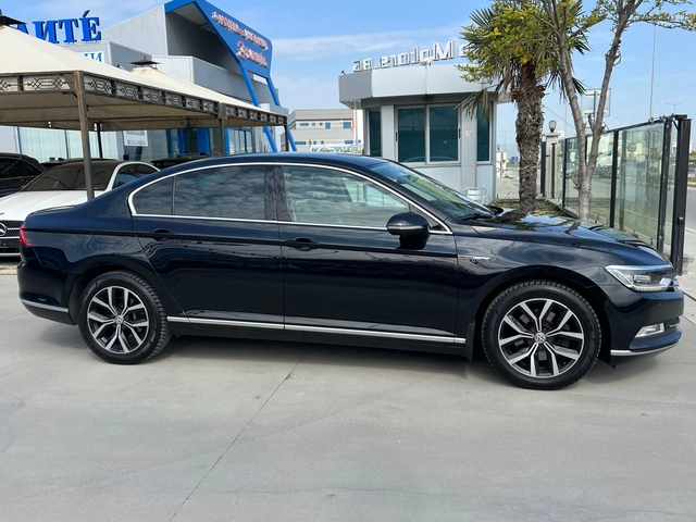 VW Passat 2.0TDI-190ps-4-MOTION-HIGHLINE-FULL SERVICE VW-HOB - автомобили, коли, обяви за нови и употребявани 3
