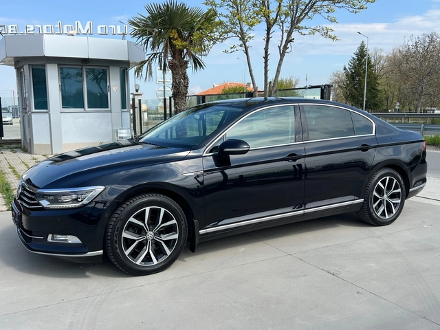 VW Passat 2.0TDI-190ps-4-MOTION-HIGHLINE-FULL SERVICE VW-HOB - автомобили, коли, обяви за нови и употребявани 6